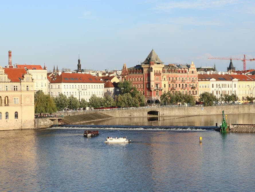 How to Get a Schengen Visa for Czechia from the UAE